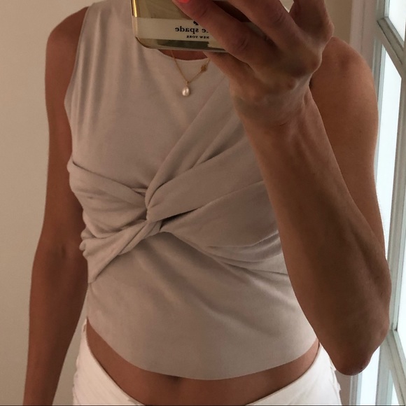 🟢3/$25 | Zara | faux suede like, super soft top - Picture 4 of 7